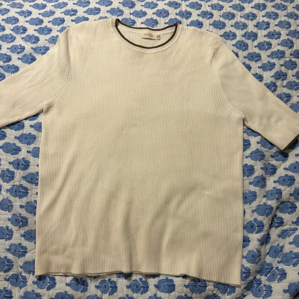 Roolee short sleeve ribbed white sweater with trim